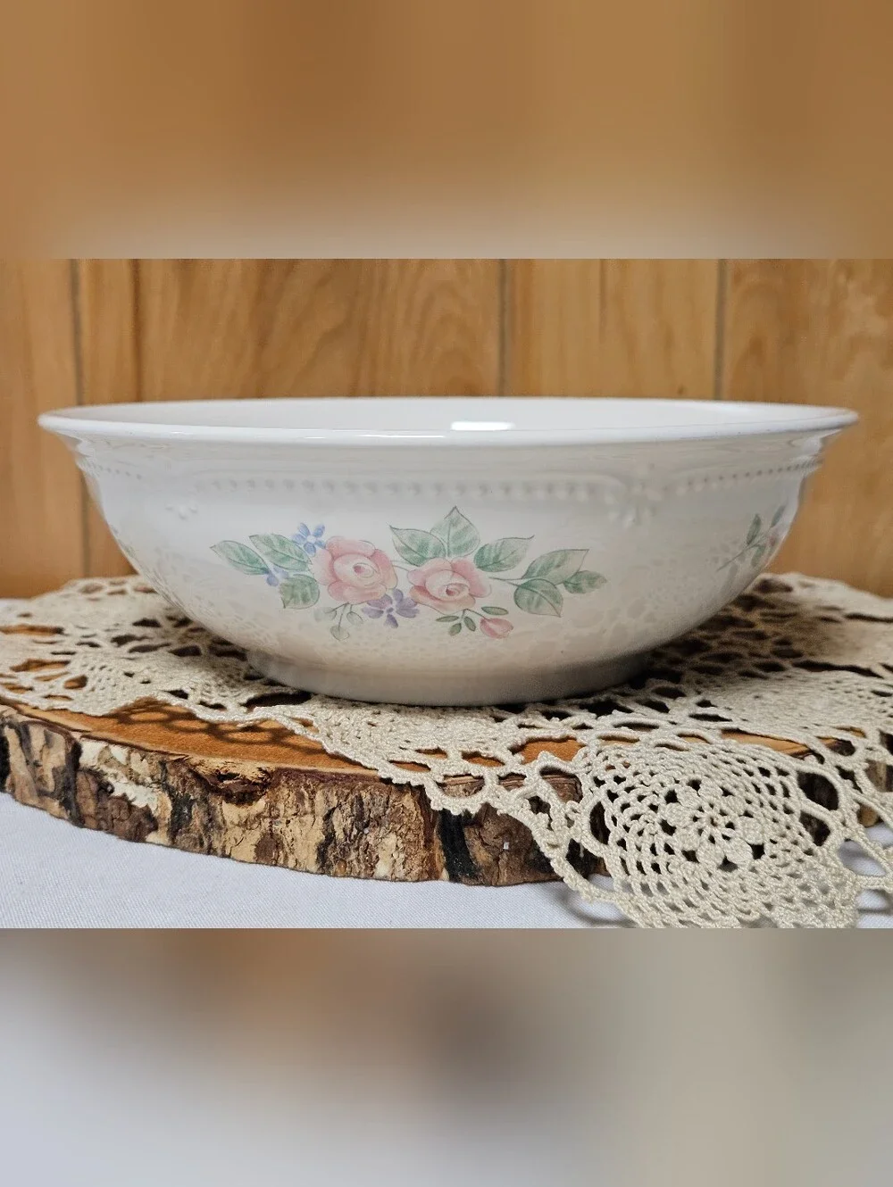 Pfaltzgraff Rosalinda Round Vegetable Bowl 8.5